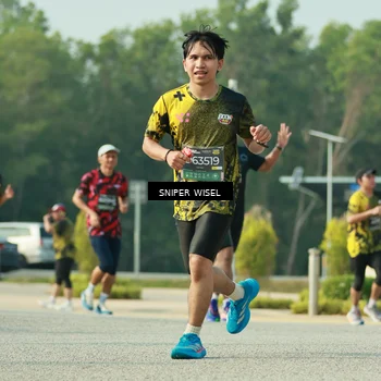 Runner Photo 6205715