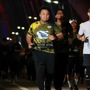 Runner Photo 6205749