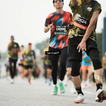 Runner Photo 6205750