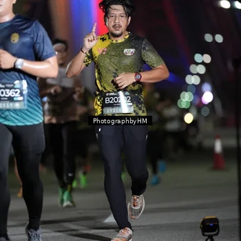 Runner Photo 6205773