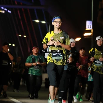 Runner Photo 6205782