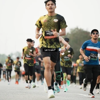 Runner Photo 6205797