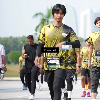 Runner Photo 6205811