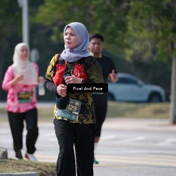 Runner Photo 6205816