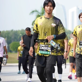 Runner Photo 6205819