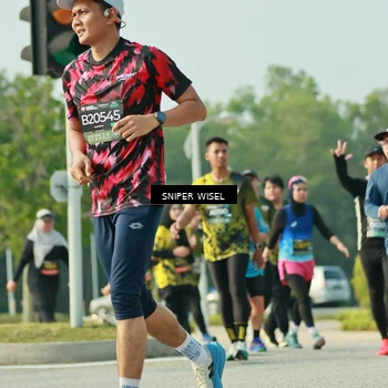 Runner Photo 6205843