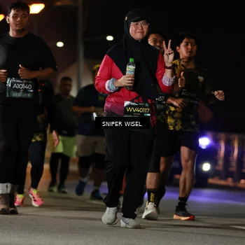 Runner Photo 6205851