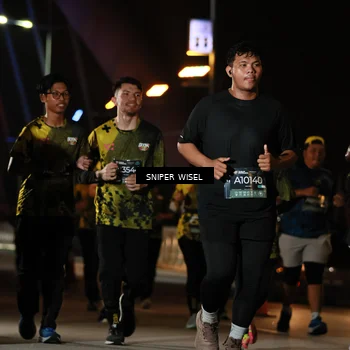 Runner Photo 6205858