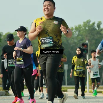 Runner Photo 6205873