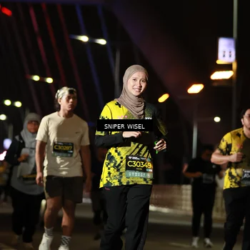 Runner Photo 6205874