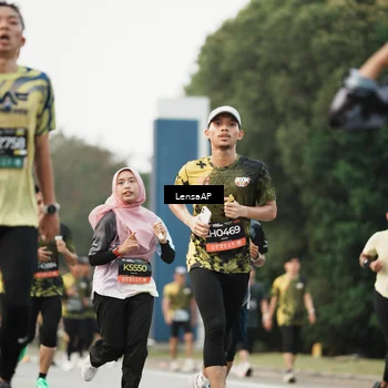 Runner Photo 6205879