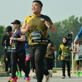 Runner Photo 6205898