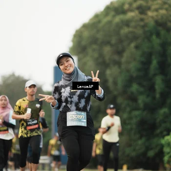 Runner Photo 6205906