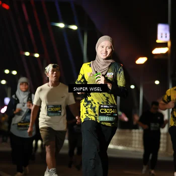 Runner Photo 6205914