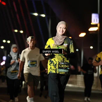 Runner Photo 6205915