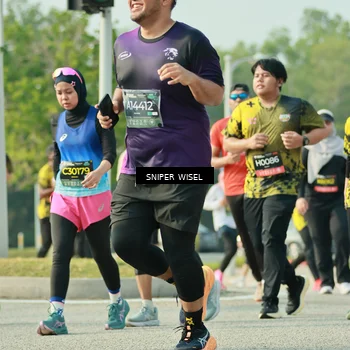 Runner Photo 6205916