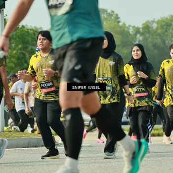 Runner Photo 6205922