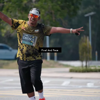 Runner Photo 6205929
