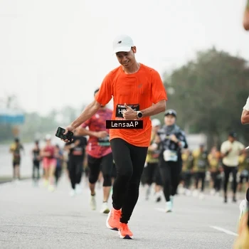 Runner Photo 6205942