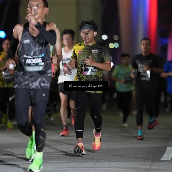 Runner Photo 6205951