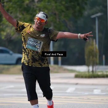 Runner Photo 6205960