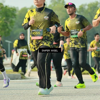 Runner Photo 6205969