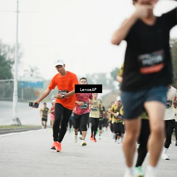 Runner Photo 6205973