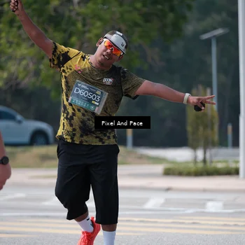 Runner Photo 6205981