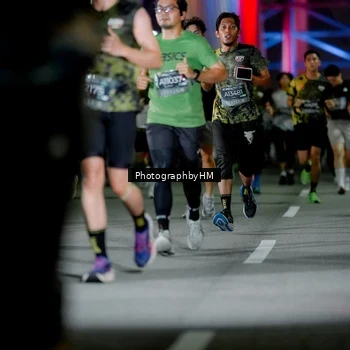 Runner Photo 6205993