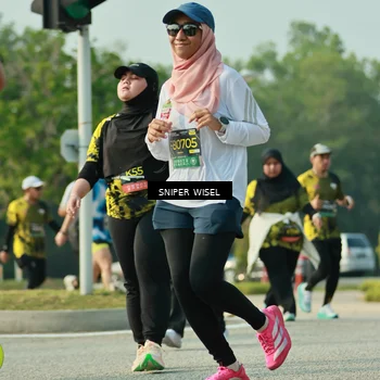 Runner Photo 6206005