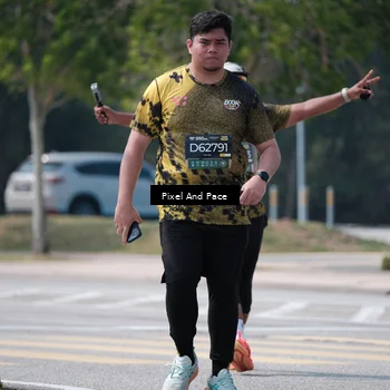 Runner Photo 6206043