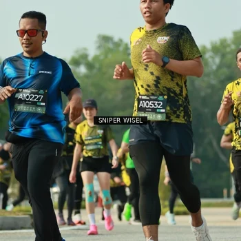 Runner Photo 6206050