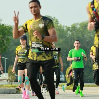 Runner Photo 6206058