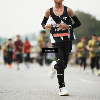 Runner Photo 6206069