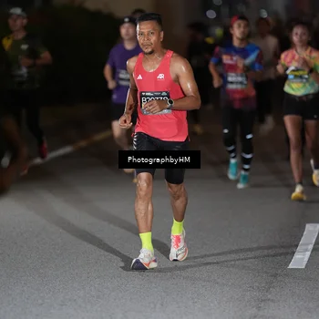 Runner Photo 6206089