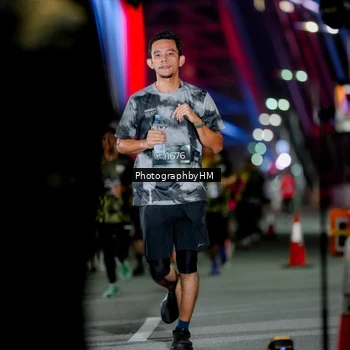 Runner Photo 6206097