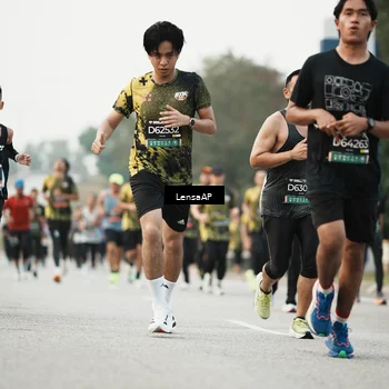 Runner Photo 6206107