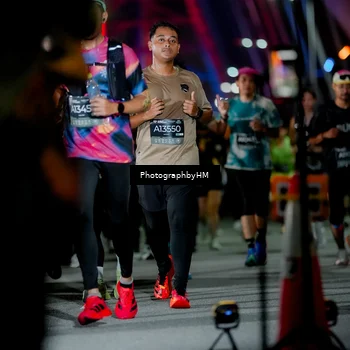 Runner Photo 6206117