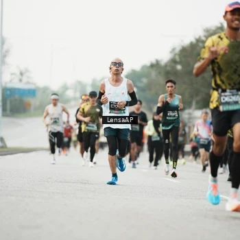 Runner Photo 6206162