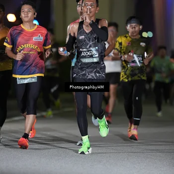 Runner Photo 6206199