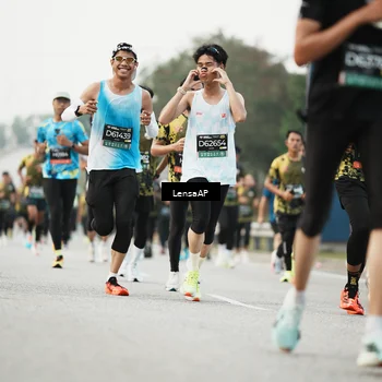 Runner Photo 6206221