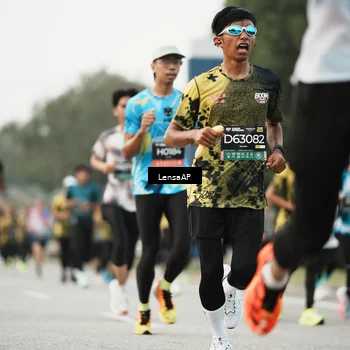 Runner Photo 6206225