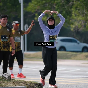 Runner Photo 6206248