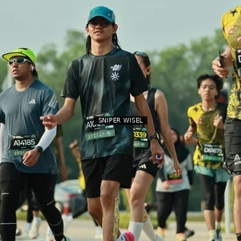 Runner Photo 6206255