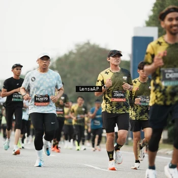 Runner Photo 6206258