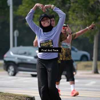 Runner Photo 6206275