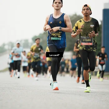 Runner Photo 6206304