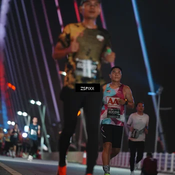Runner Photo 6206318