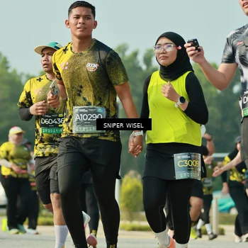 Runner Photo 6206334