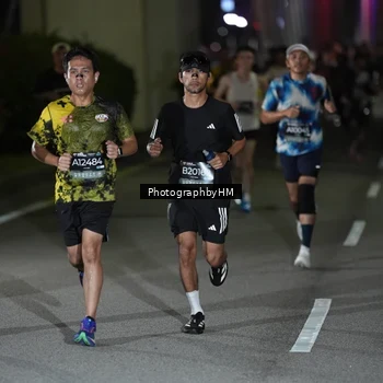 Runner Photo 6206360